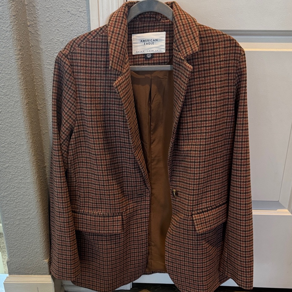 American Eagle Outfitters women’s oversized  Brown Checkered Blazer